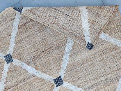 Diamond Trellis Cotton Jute Rug - Hand-Woven Natural Fiber Dhurrie
