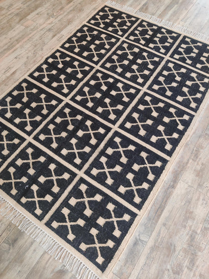 Charcoal Grid Cross Handwoven Symmetrical Paneled Rug