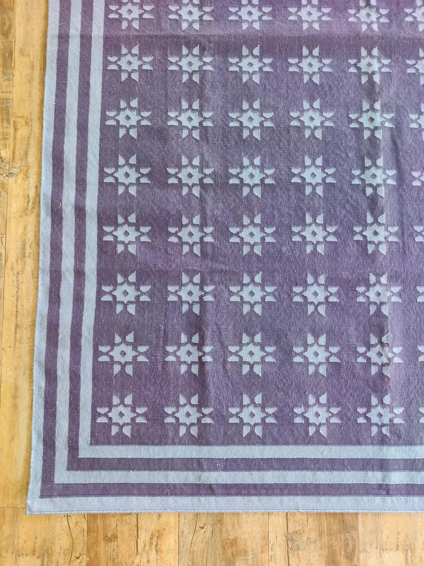 Mauve Lavender Geometric Starburst Area Rug