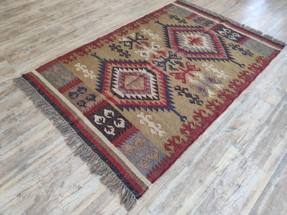 Veridian Column Bloom Reversible Artisan Area Rug