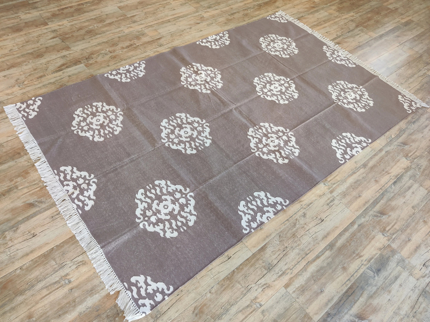 Ornate Floral Medallion Cotton Rug