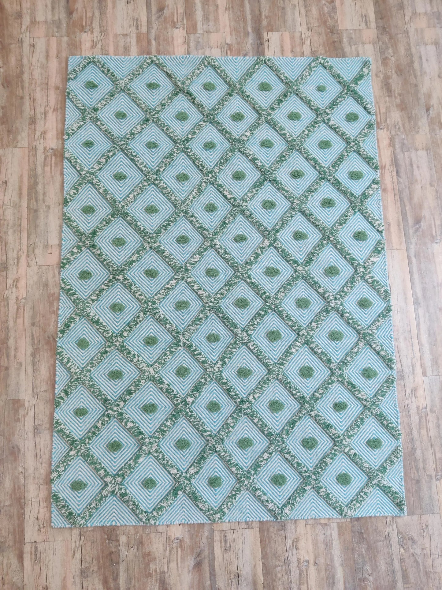 Handmade Diamond Popcorn Pattern Aqua & Jade Handloom Carpet