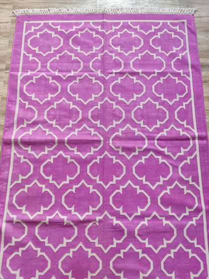 Nordic Style Pink & Cream Quatrefoil Rug