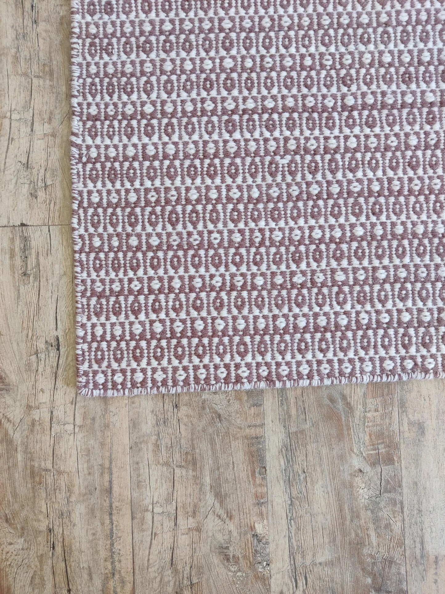 Diamond Lattice Design, Custom Handloom Living Room Decor