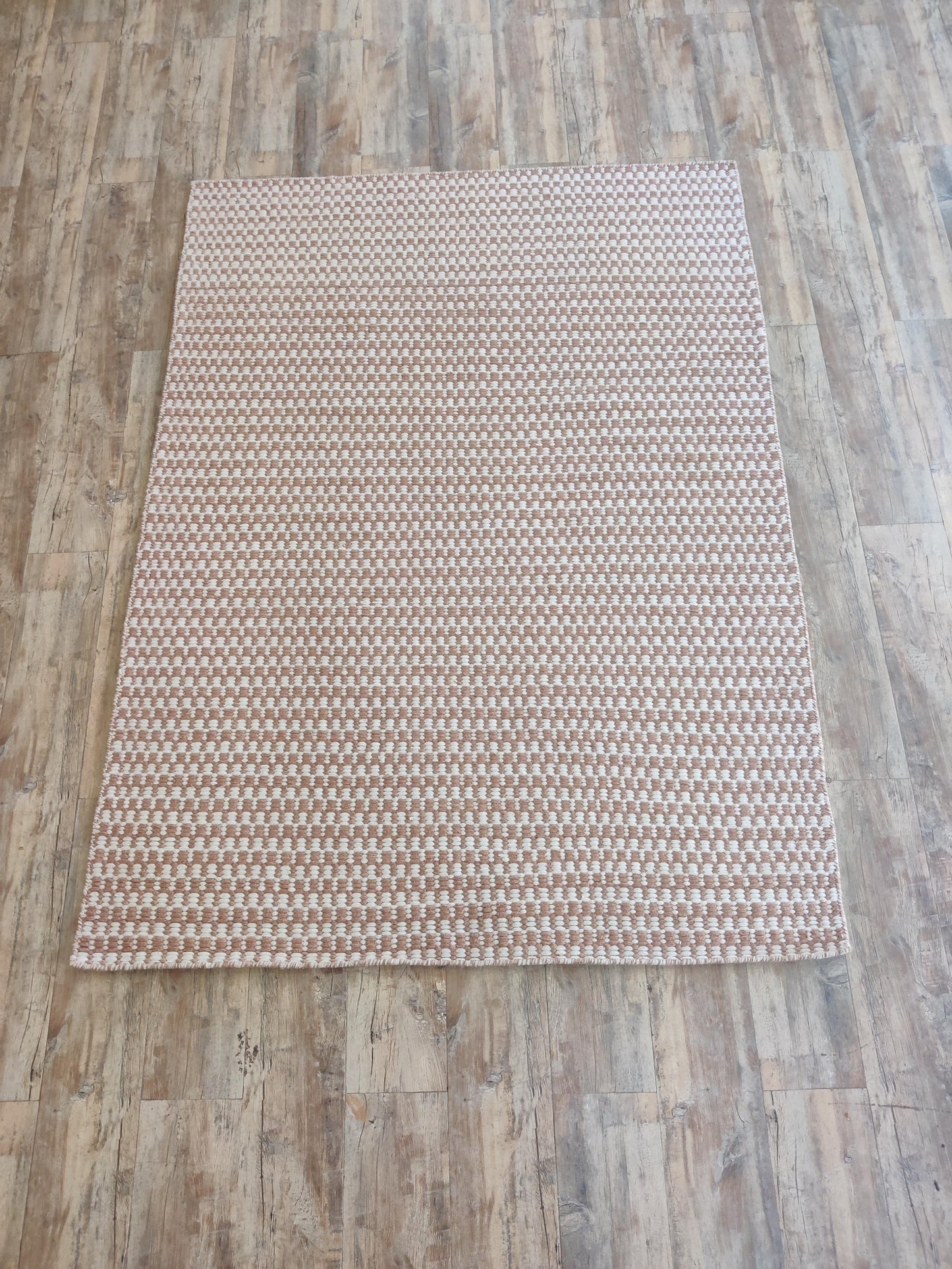 Earth Tone Grainy Pattern - Sustainable Handloom Living Room Rug
