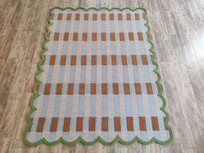 Sage Meadow Scallop Luxury Hand-Tufted Wool Rug