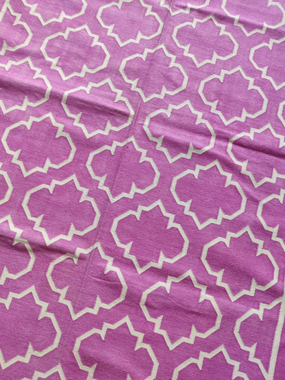 Nordic Style Pink & Cream Quatrefoil Rug