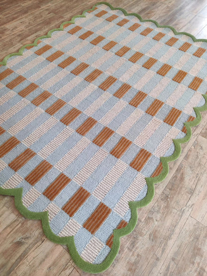 Sage Meadow Scallop Luxury Hand-Tufted Wool Rug