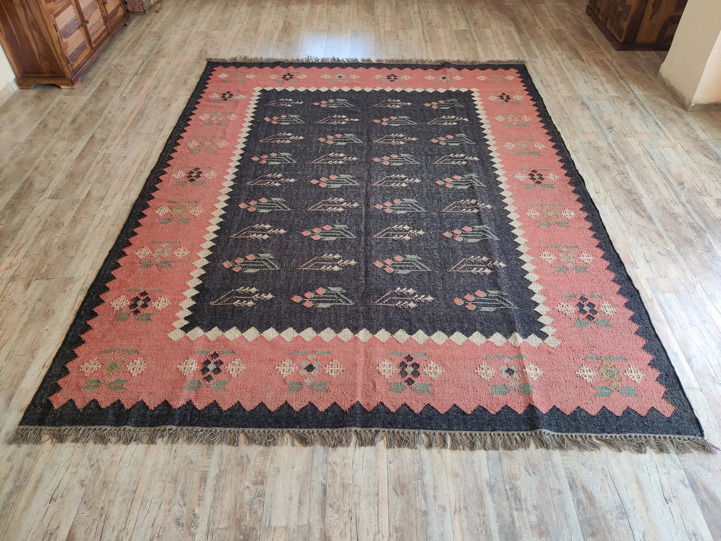 Desert Bloom Heritage Durable Rustic Floor Decor rug