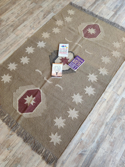 Crimson Moon Lattice Reversible Natural Fiber Area Rug