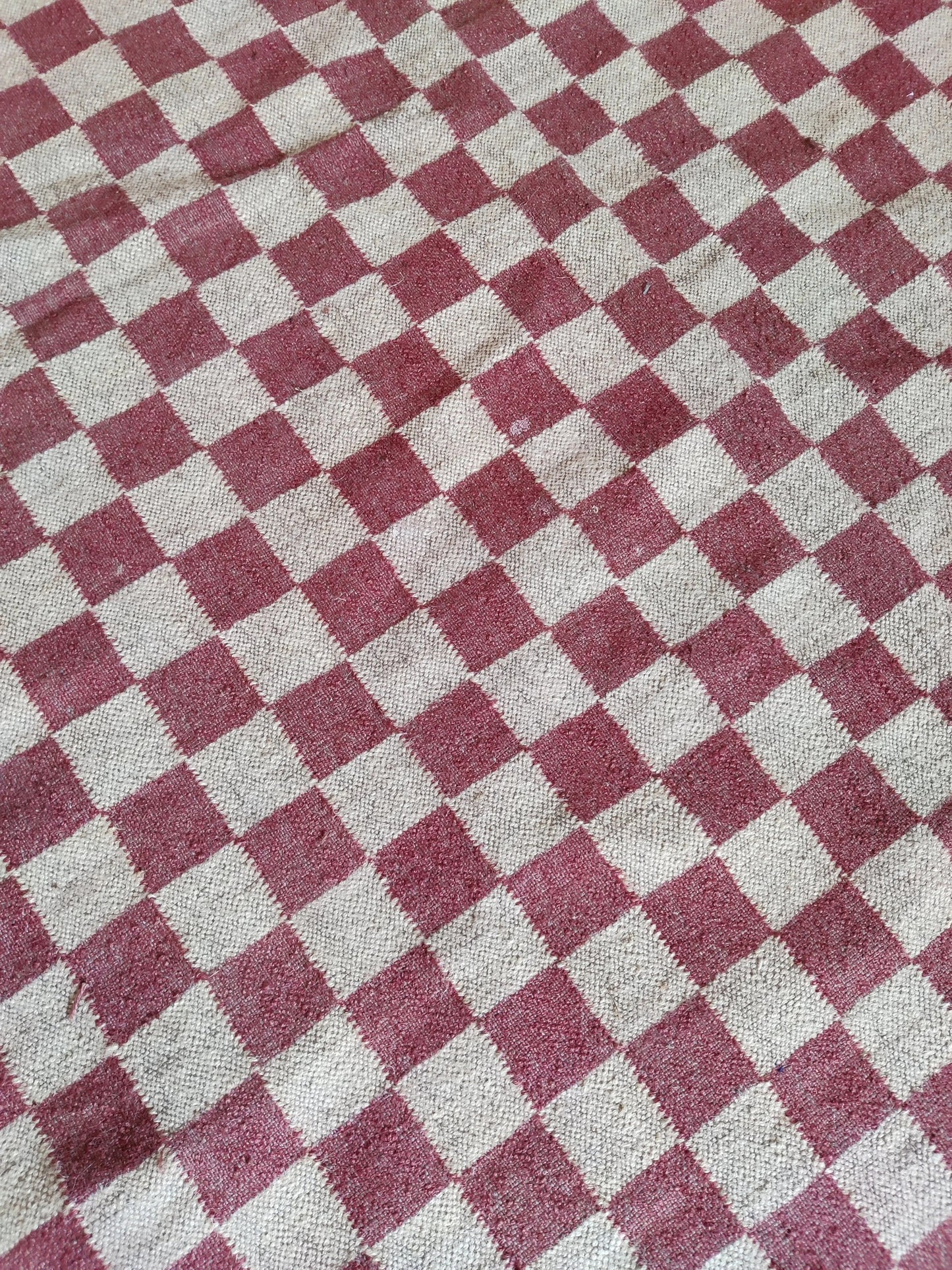 Crimson Checkered Trendy Red Grid Rug for Living Room & Bedroom