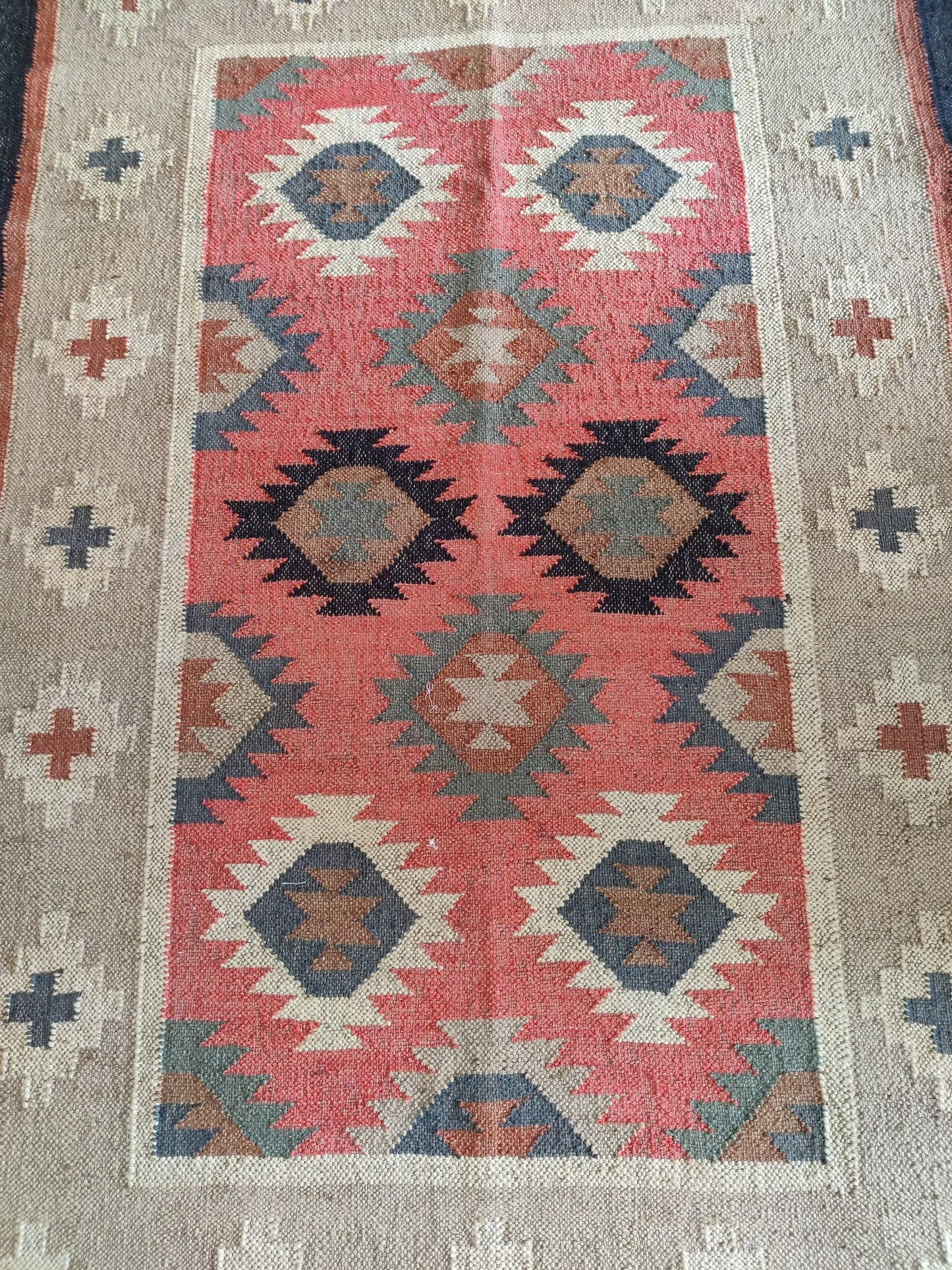 Southwestern Tribal Medallion Pattern Wool Jute Rug
