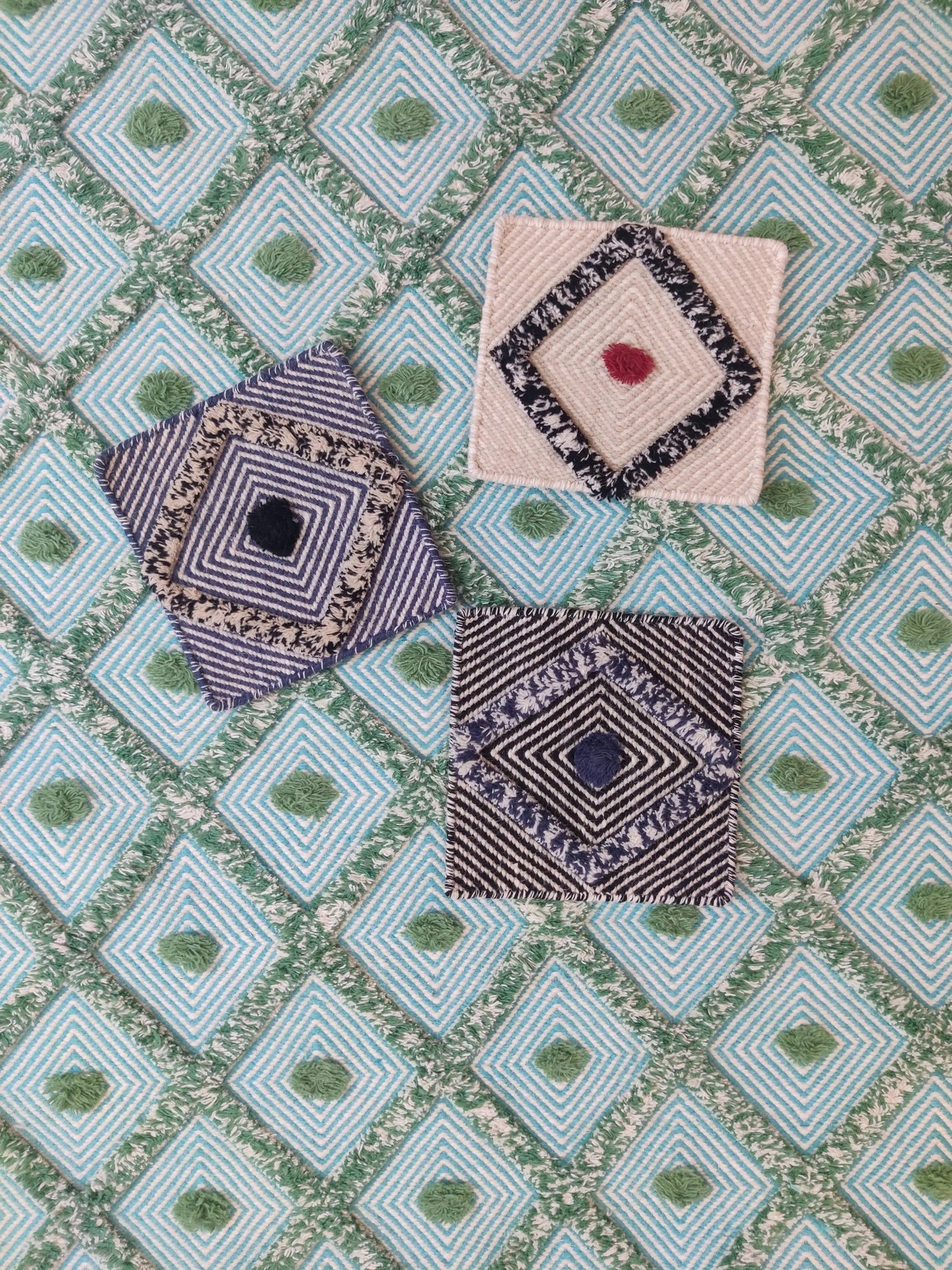 Handmade Diamond Popcorn Pattern Aqua & Jade Handloom Carpet