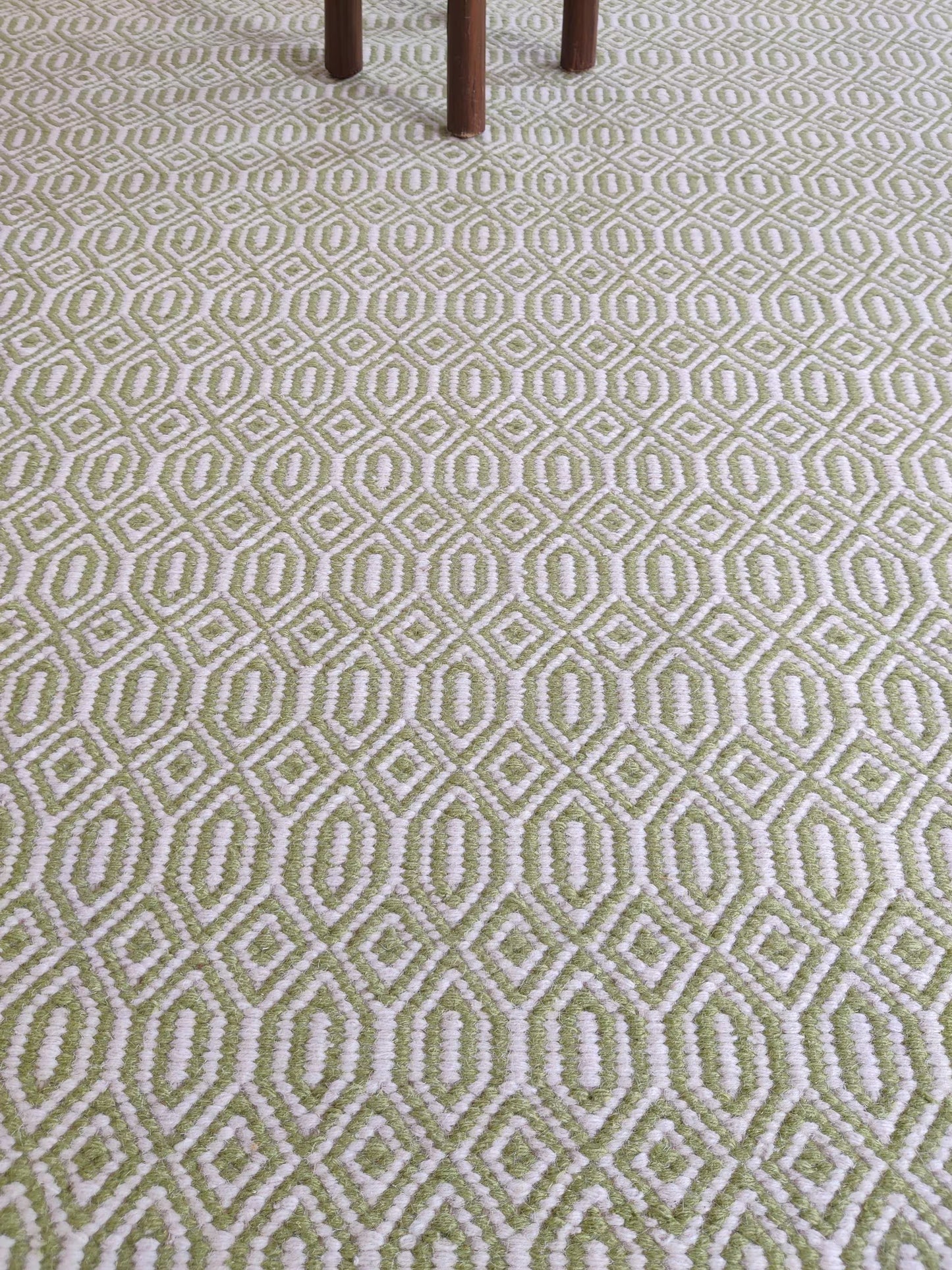 Emerald Moss Lattice Premium Handloom Living Room Carpet