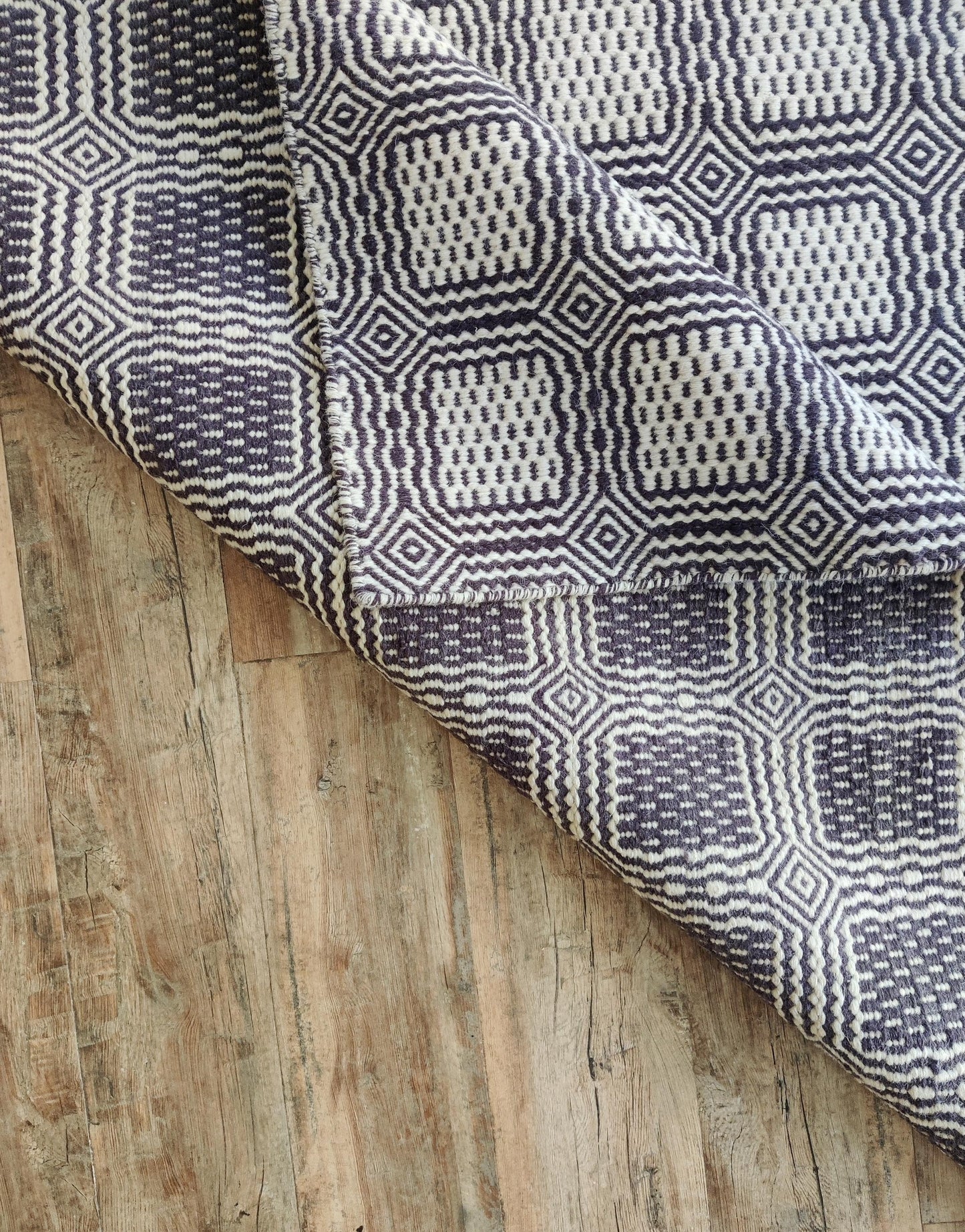 Hand-Woven Charcoal & Ivory Box-Tile Wool Rug