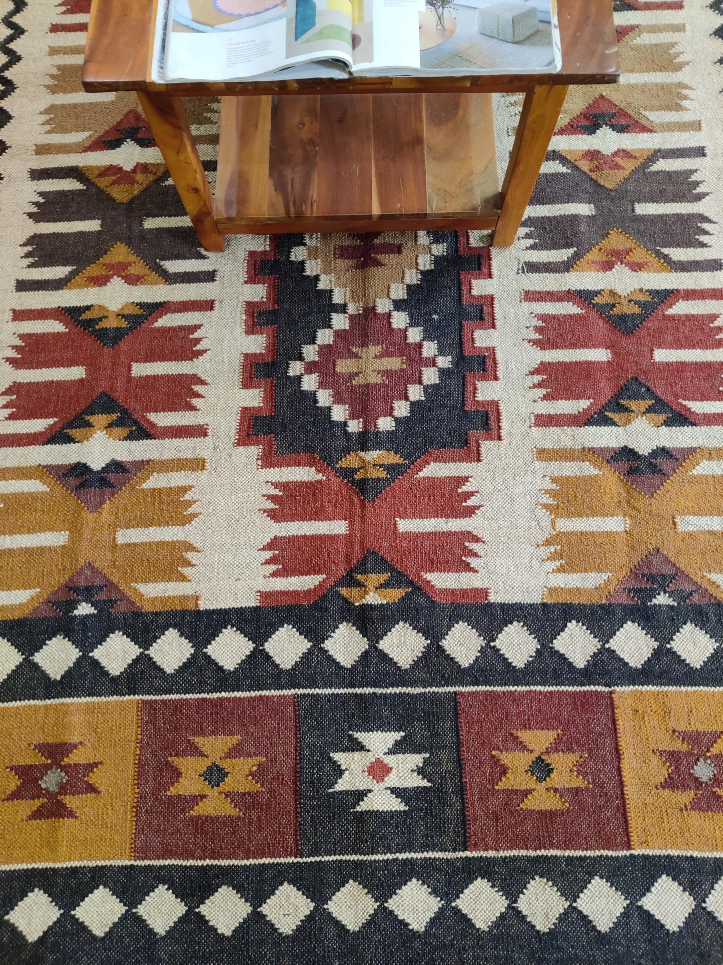 Nomad Heritage Crest Tribal Wool Jute Kilim Rug