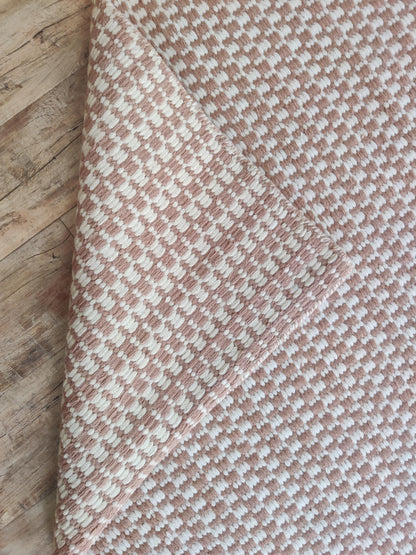 Earth Tone Grainy Pattern - Sustainable Handloom Living Room Rug