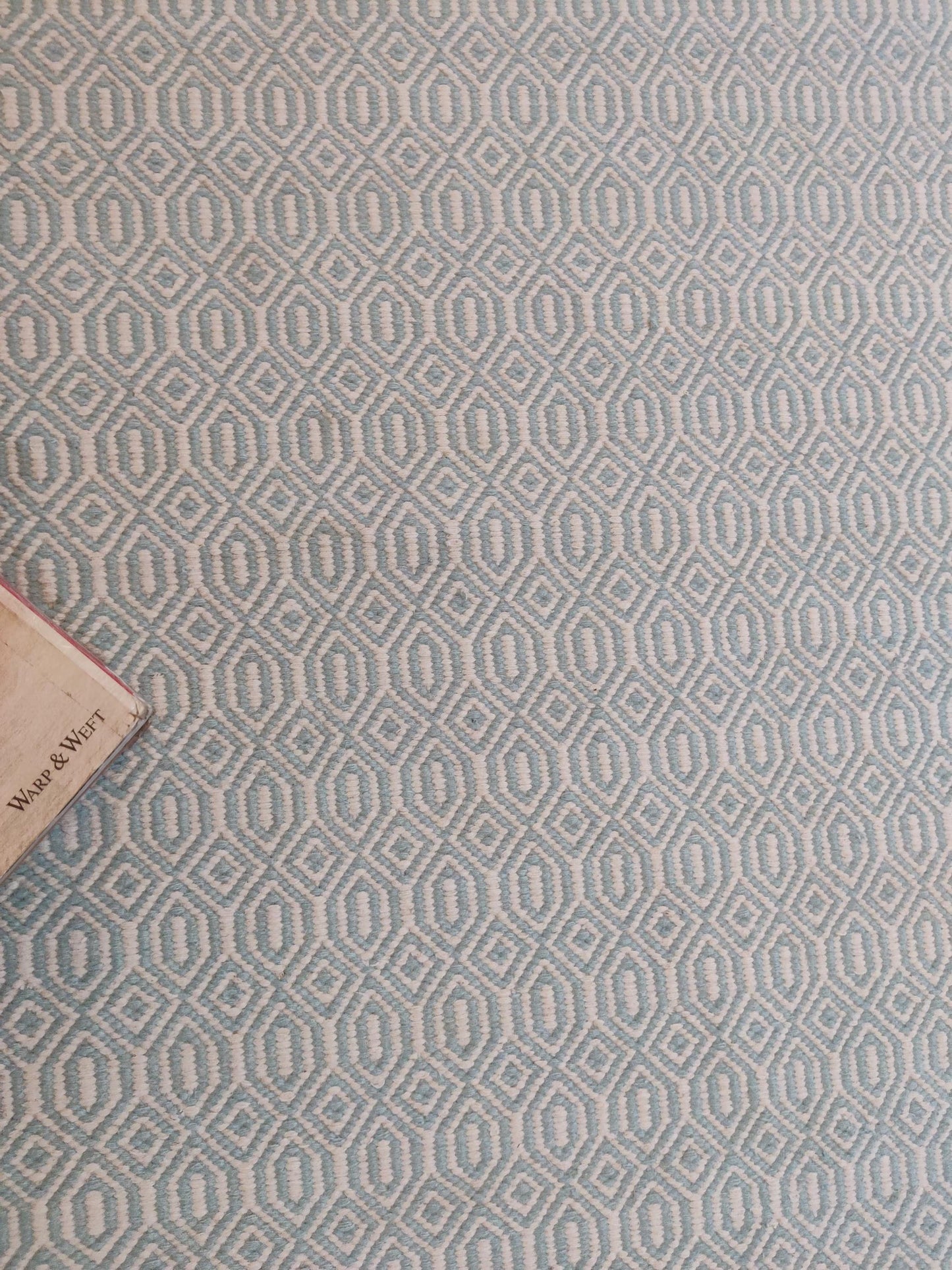 Hand-Woven Light Blue Diamond Trellis Wool Rug