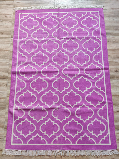 Nordic Style Pink & Cream Quatrefoil Rug