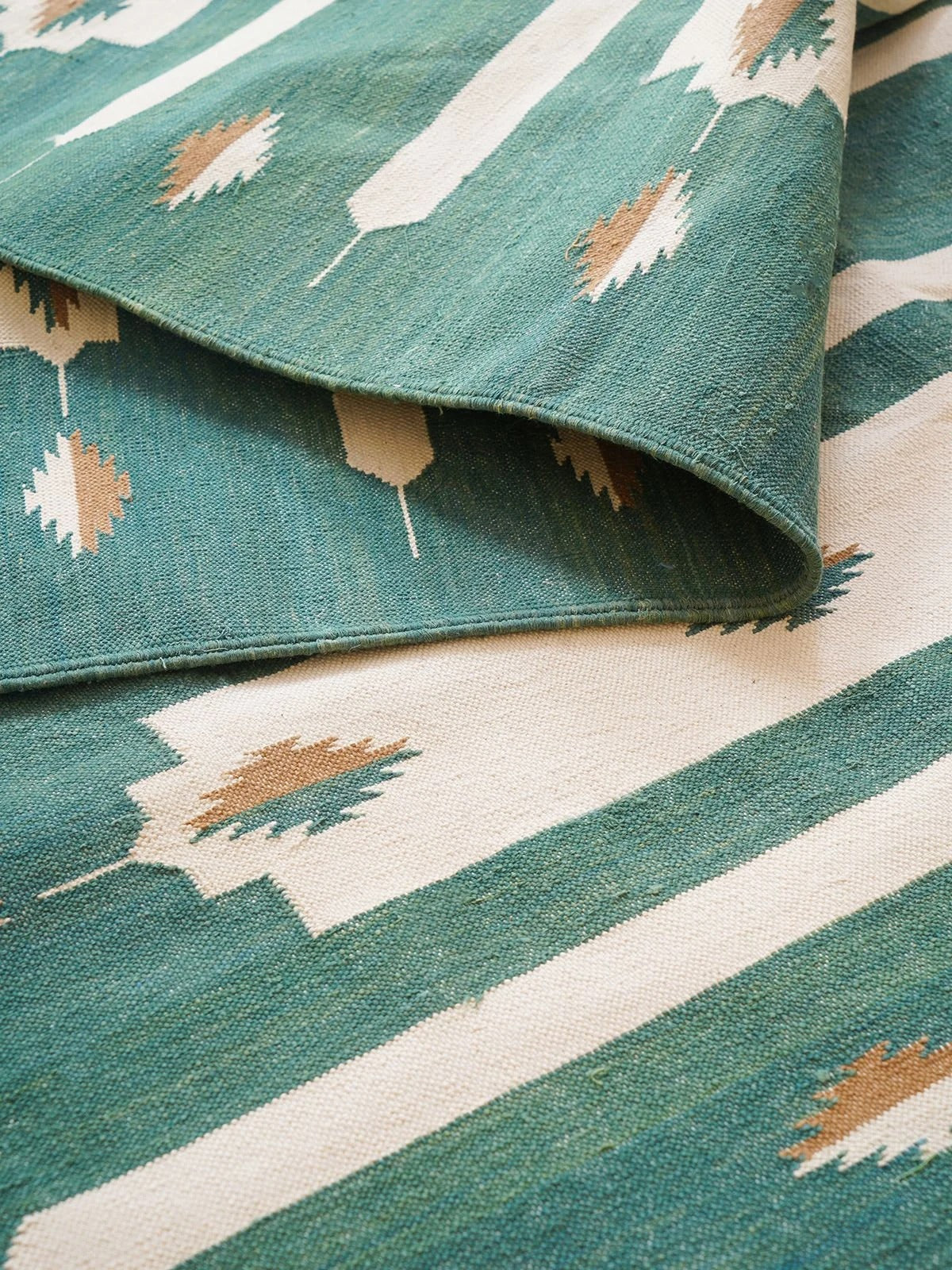 Teal Horizon Handwoven Cotton Flatweave Dhurrie Rug