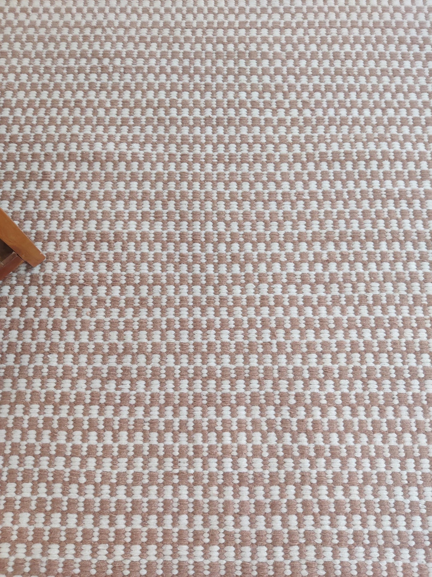 Earth Tone Grainy Pattern - Sustainable Handloom Living Room Rug