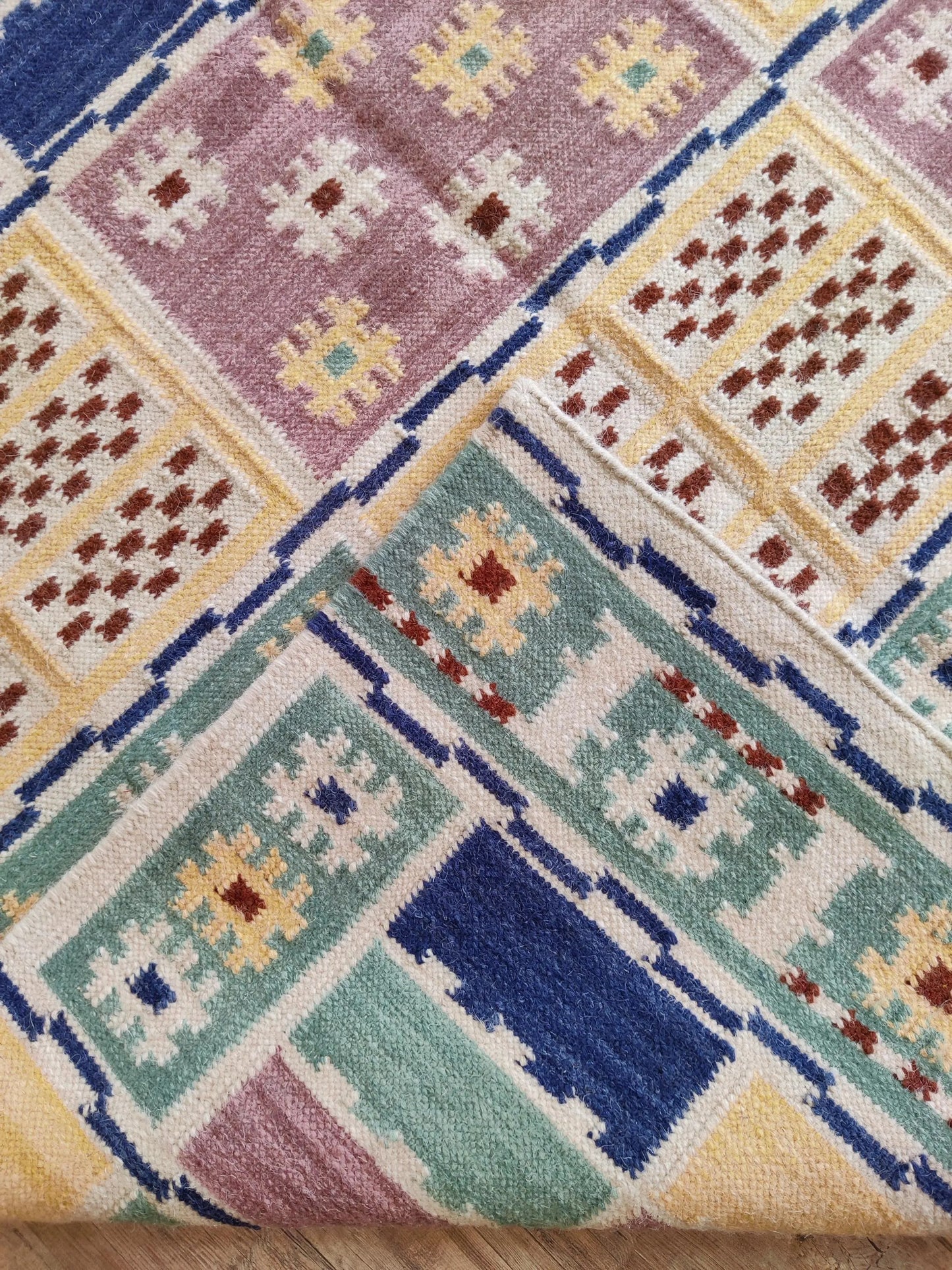Tribal Scandi Style Area Rug for Home Decor
