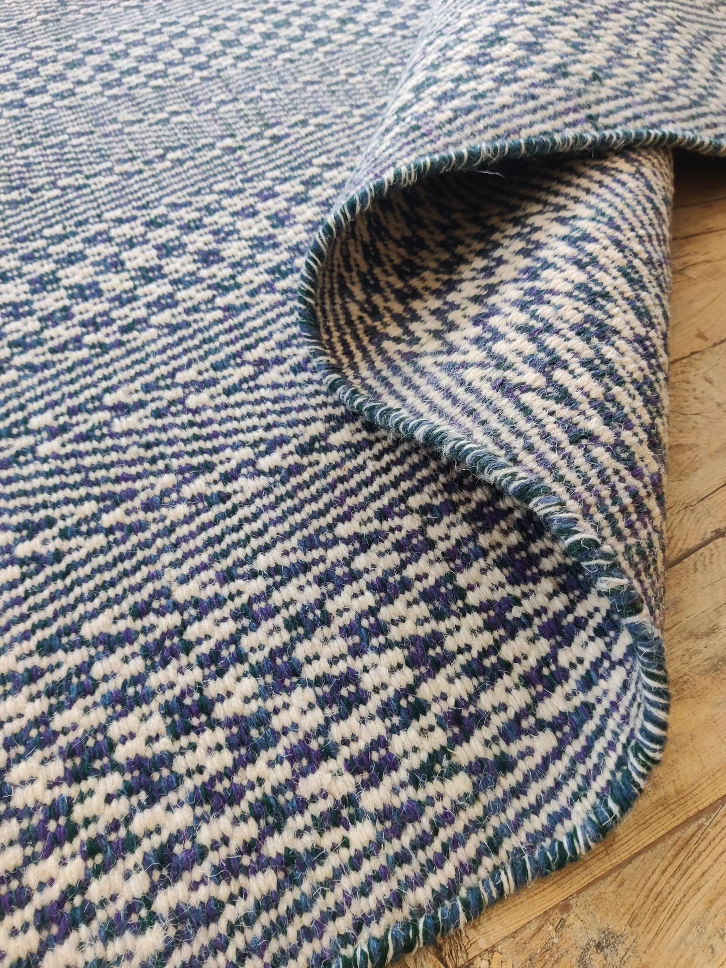 Handmade Minimalist Nordic Rug for Living Room Bedroom