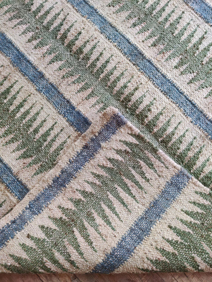 Crimson Orb Dhurrie Nordic Style Natural Fiber Kilim rug