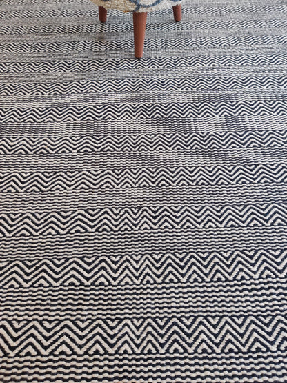 Onyx Zigzag Modern Geometric Handloom Carpet