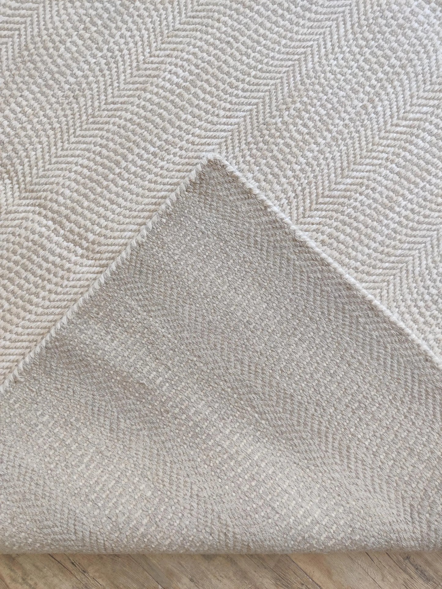 Neutral Beige Chevron Pattern Wool Carpet