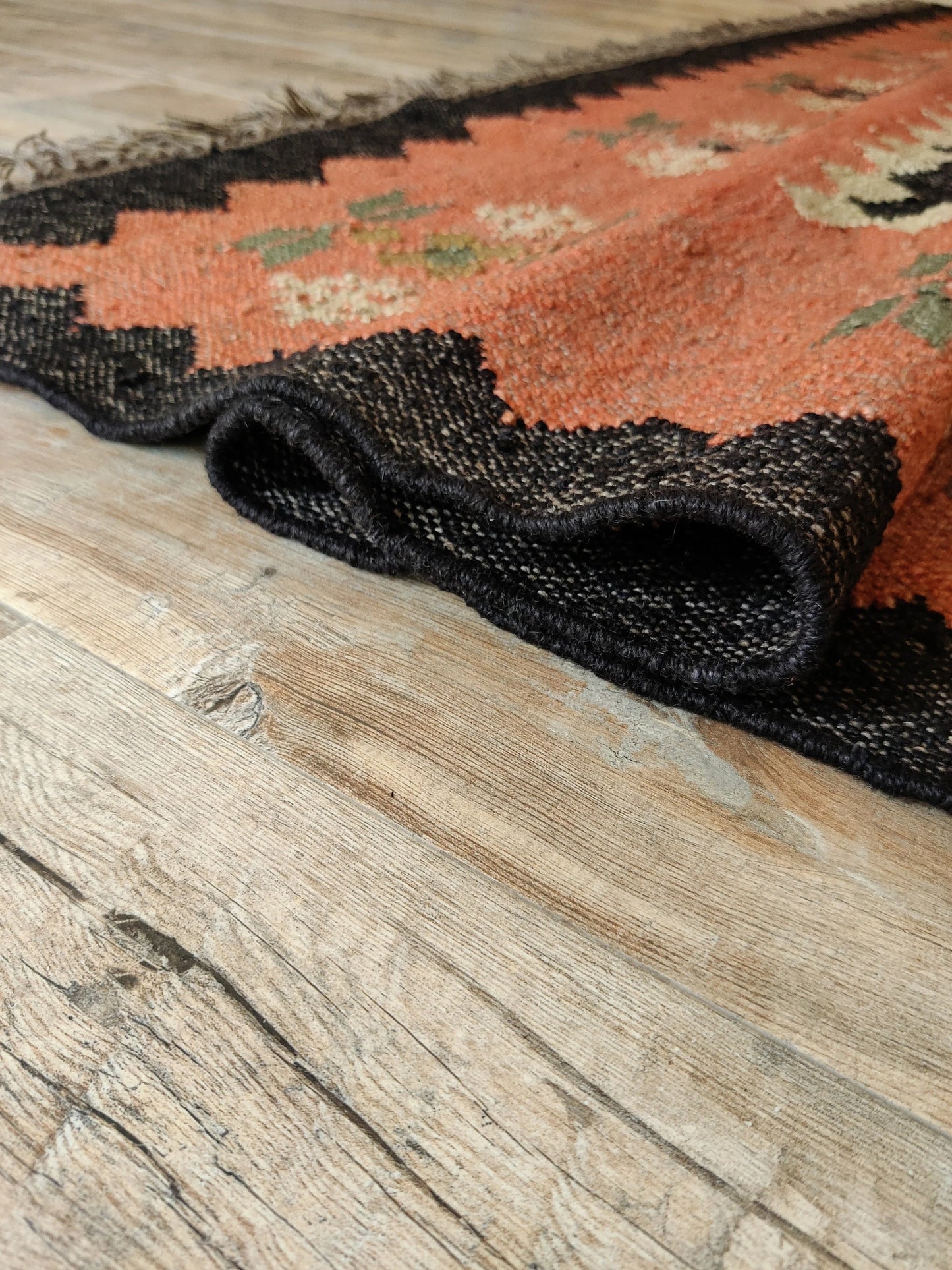 Desert Bloom Heritage Durable Rustic Floor Decor rug
