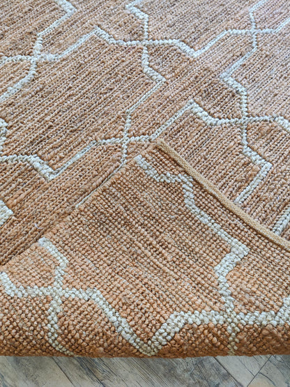 Handwoven Clay Star Lattice Soumak Rug
