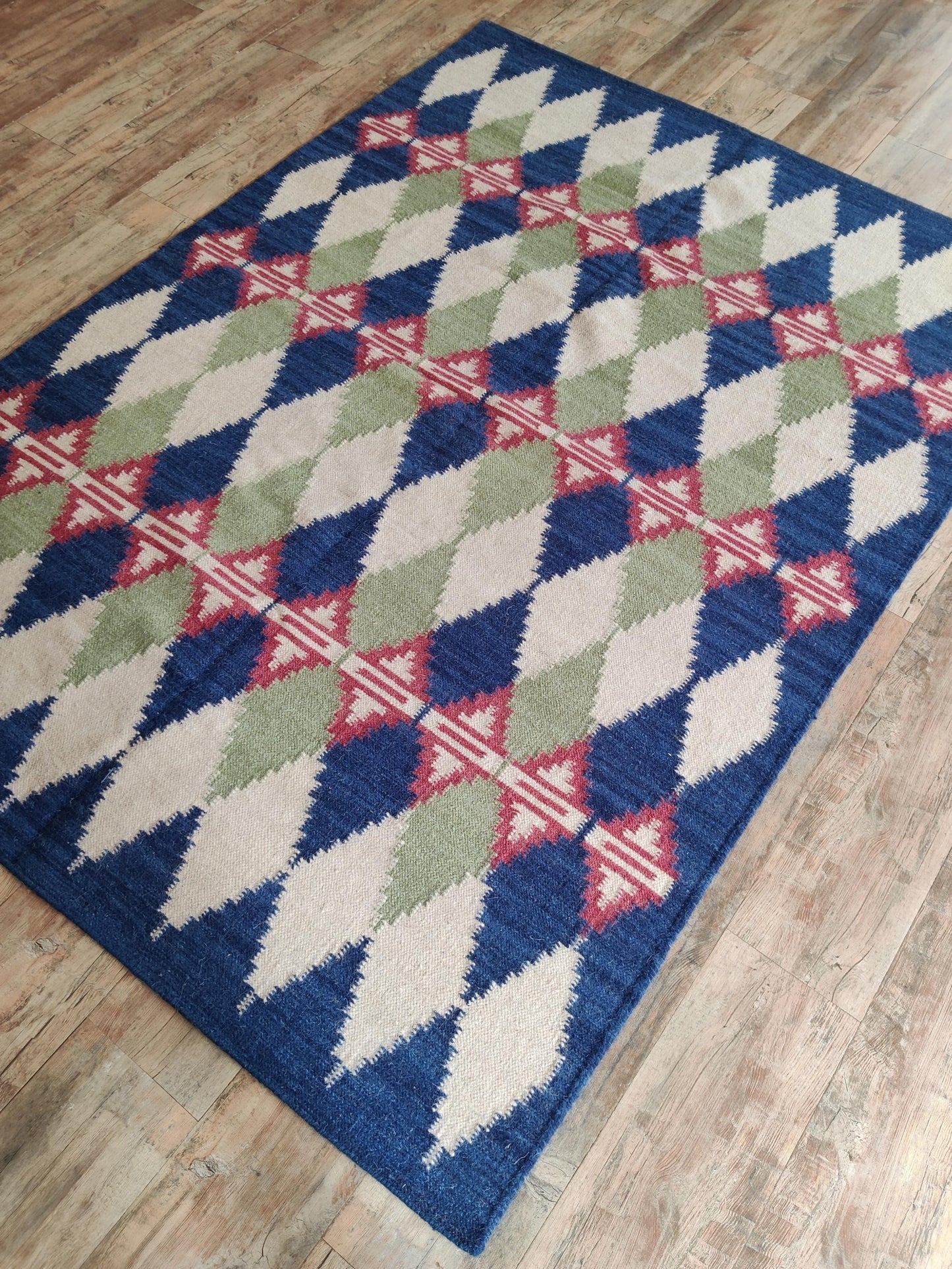 Handwoven Cotton Wool Rug,Diamond Pattern Carpet