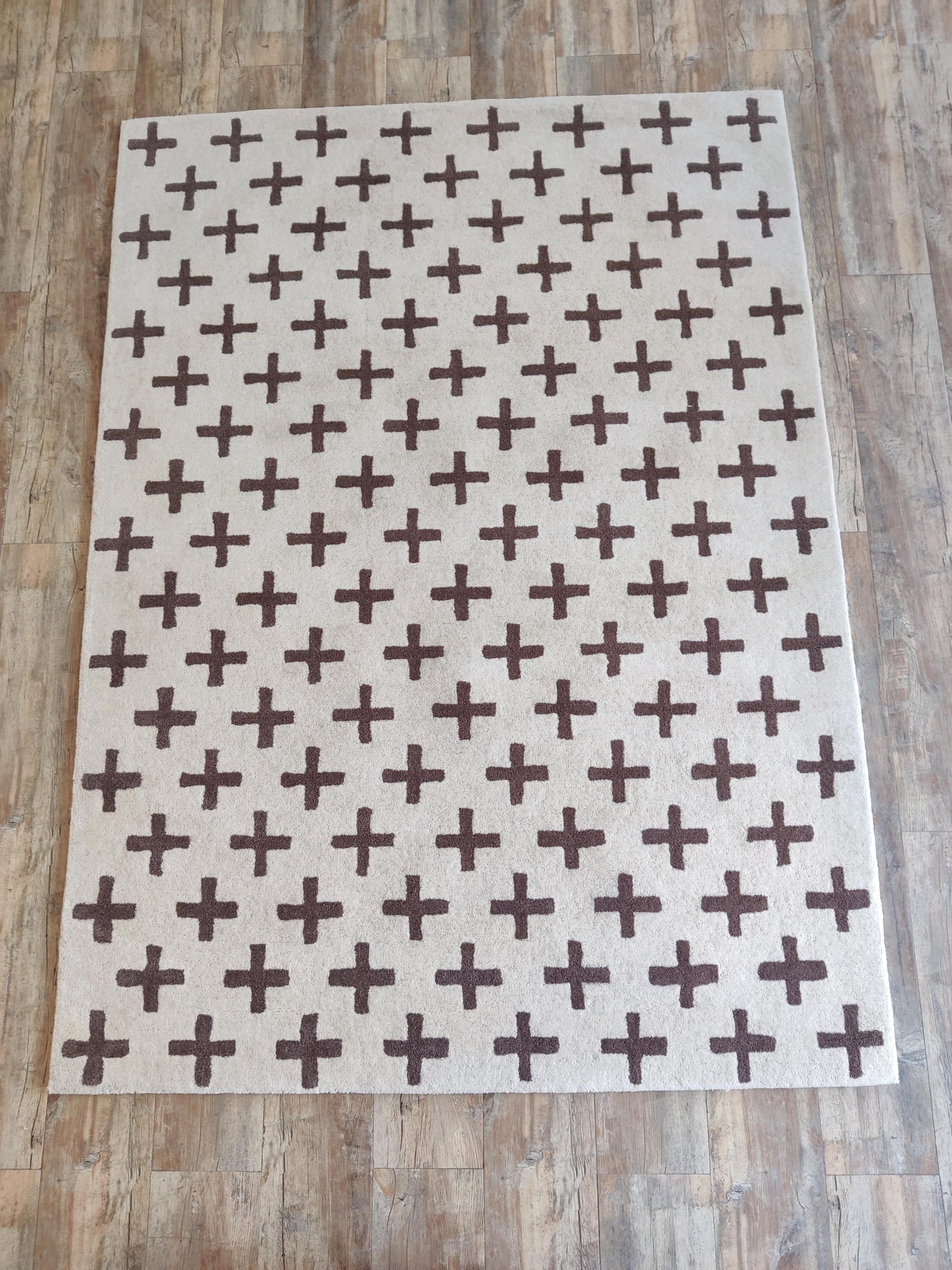 Nordic Swiss Cross Pattern High-Quality Handcrafted Minimalist Floor Decor