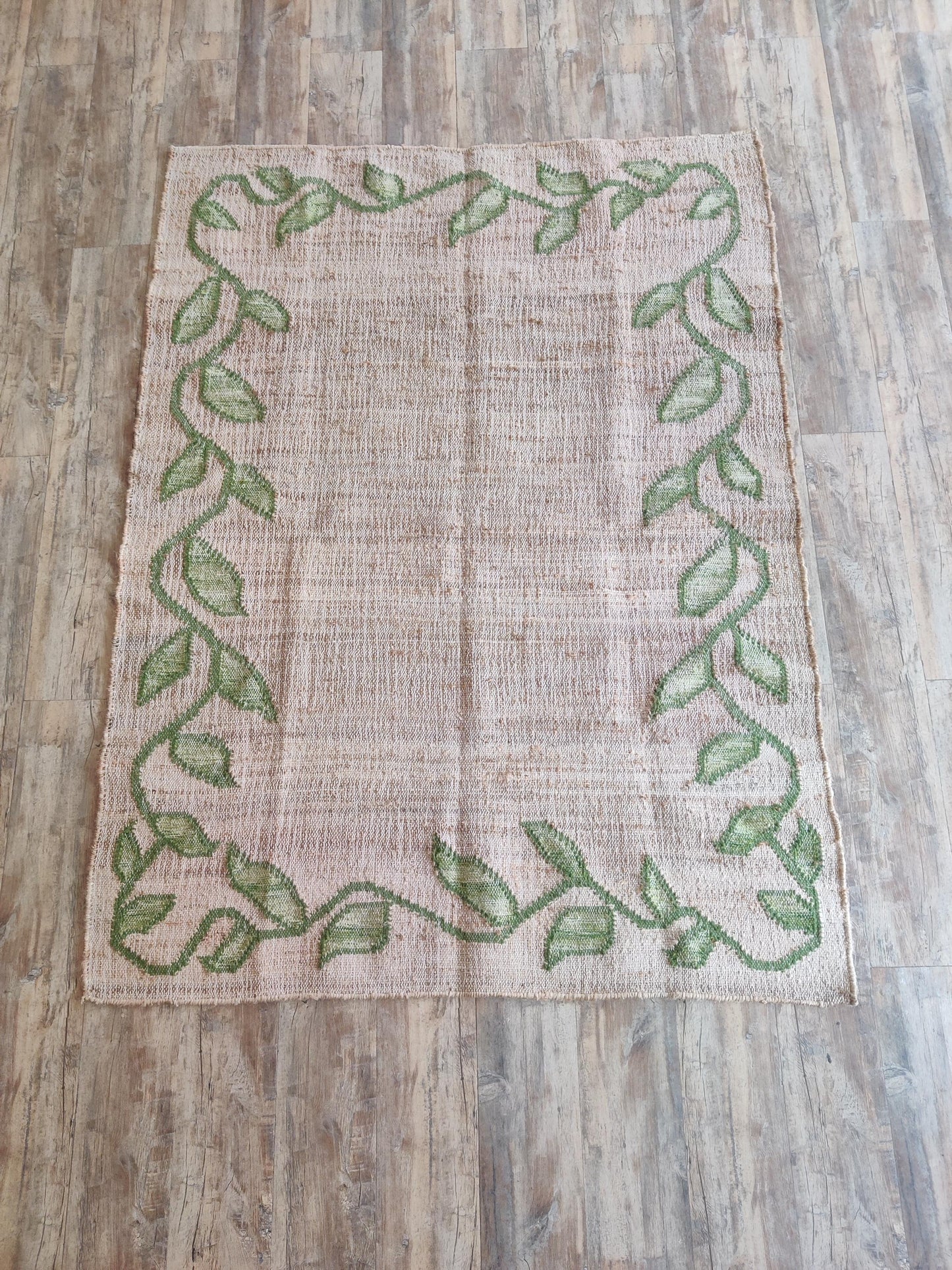 Green Leafy Vine Border Kilim Textured Natural Fiber Dhurrie