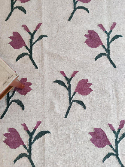 Bohemian Cottagecore Décor Tulip Pattern Carpet