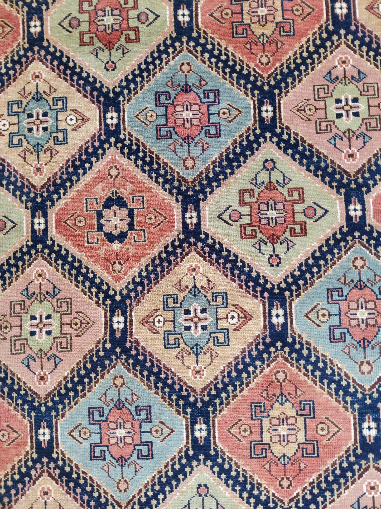 Hand-Knotted Diamond Medallion Kilim-Style Wool Carpet