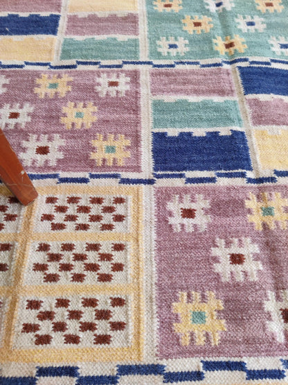Tribal Scandi Style Area Rug for Home Decor