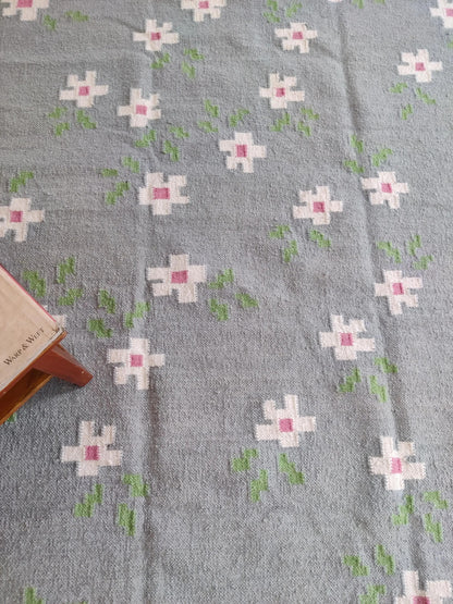 Modern Botanical Weave, Decorative Fringed Bedroom Accent Rug