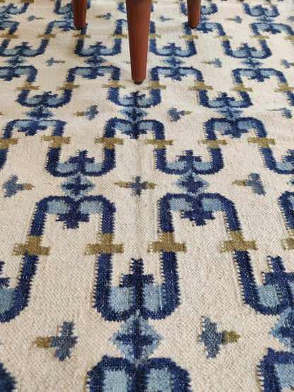 Navy Olive Patterned Dhurrie with Greek Key Border wool rug