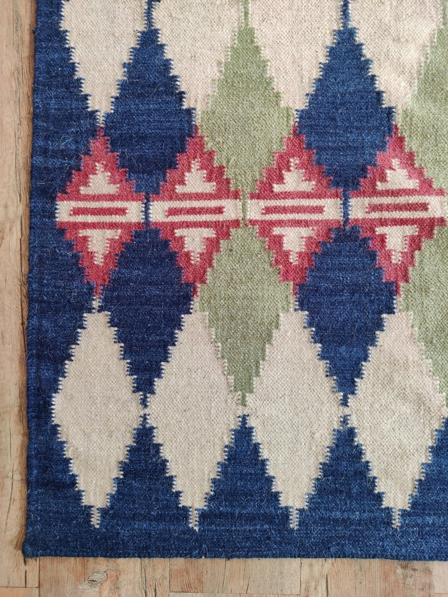 Handwoven Cotton Wool Rug,Diamond Pattern Carpet