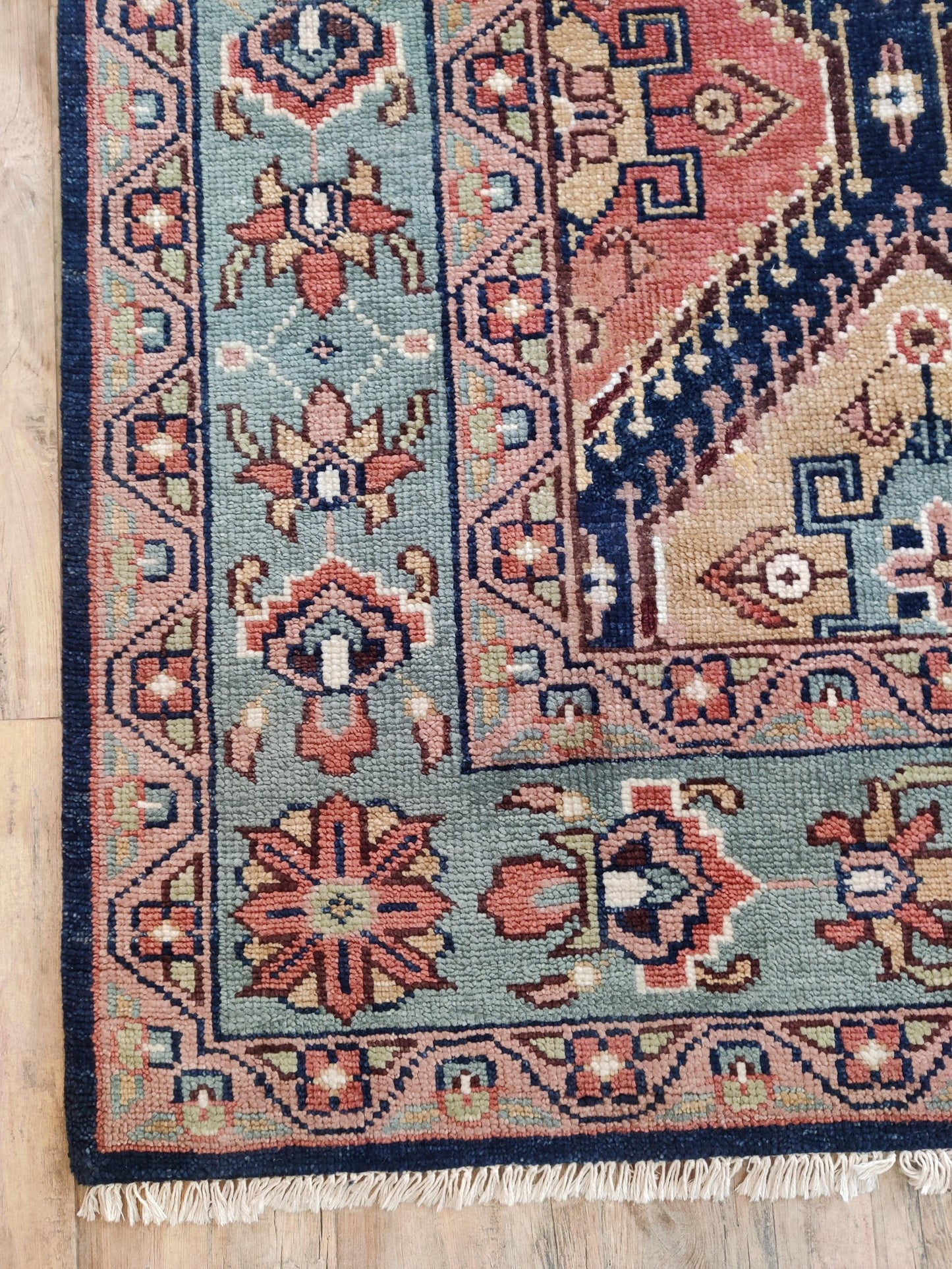 Hand-Knotted Diamond Medallion Kilim-Style Wool Carpet