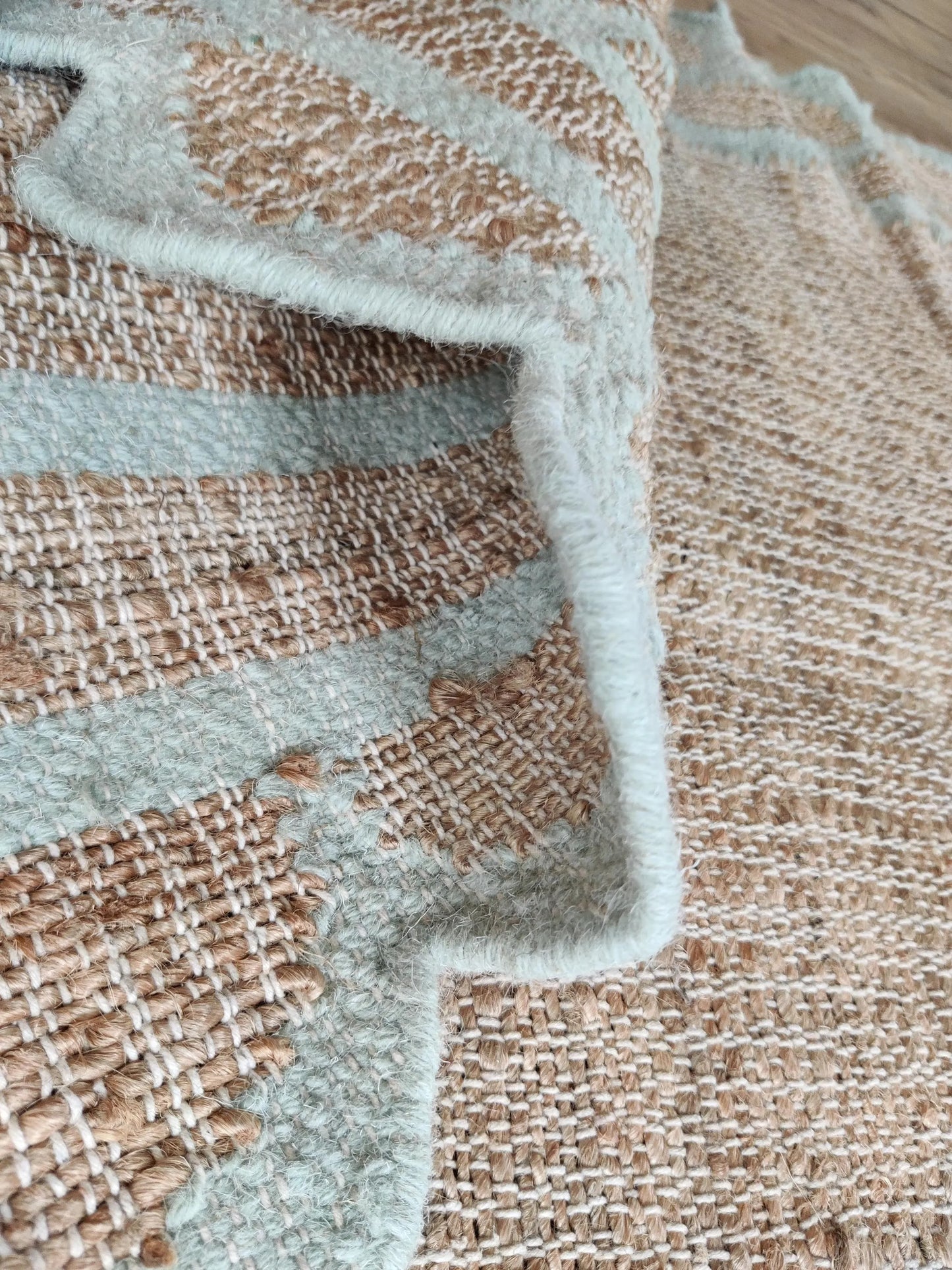 Home Decor Scallop Bordered Design cotton jute Rug,