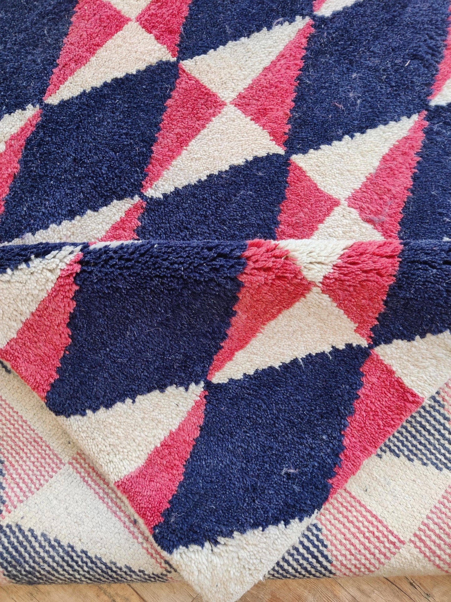 Eclectic Prism Petal Pattern Contemporary Navy and Pink Kaleidoscope Design