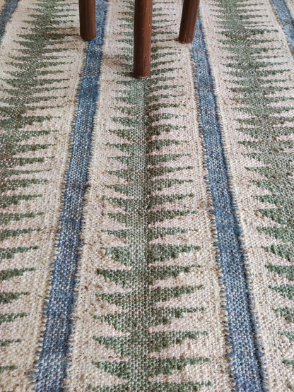 Crimson Orb Dhurrie Nordic Style Natural Fiber Kilim rug
