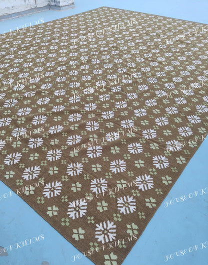 Taupe Winter Blossom Handwoven Earth Tone Rug