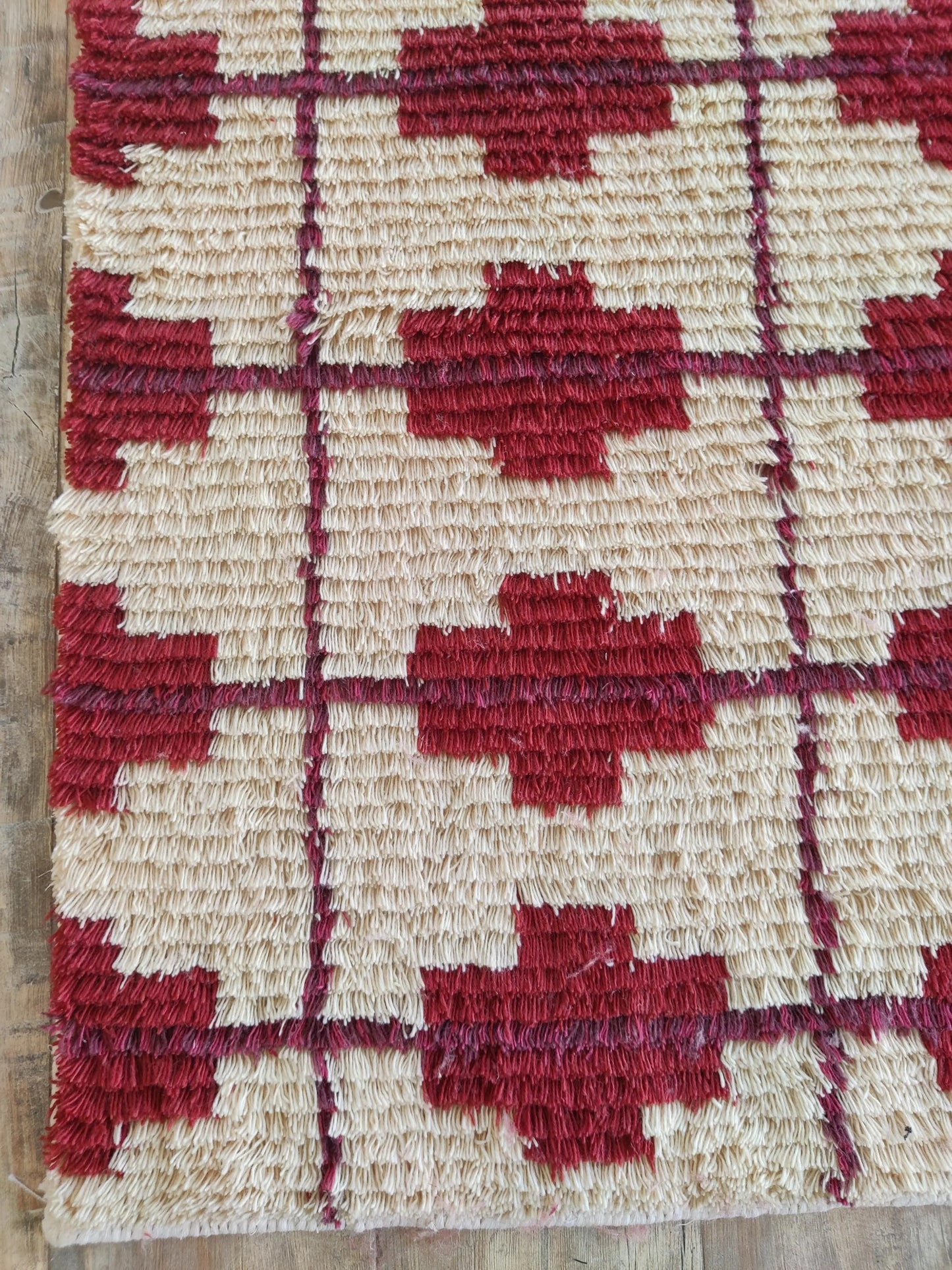 Burgundy Lattice Cross Custom Geometric Wool Carpet