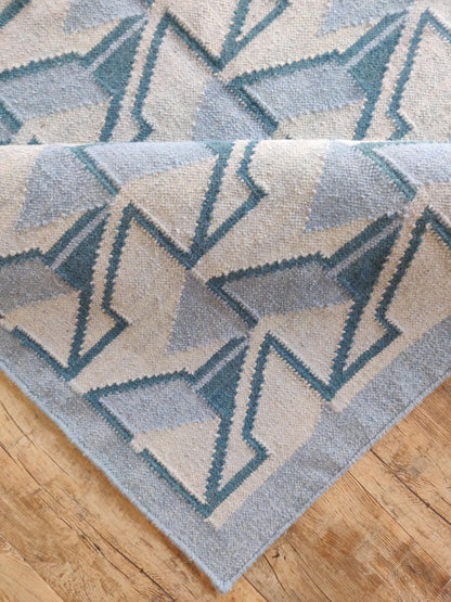Modern Optical Illusion Area Rug, Blue and Grey Flatweave rug