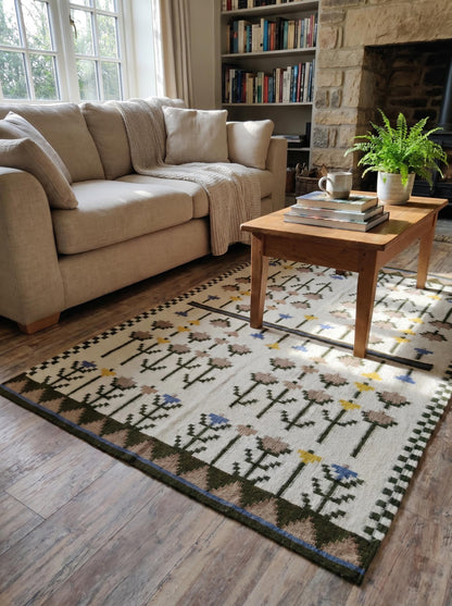 Nordic Thistle Garden Olive Green & Muted Yellow Wool Cotton Dhurrie Rug