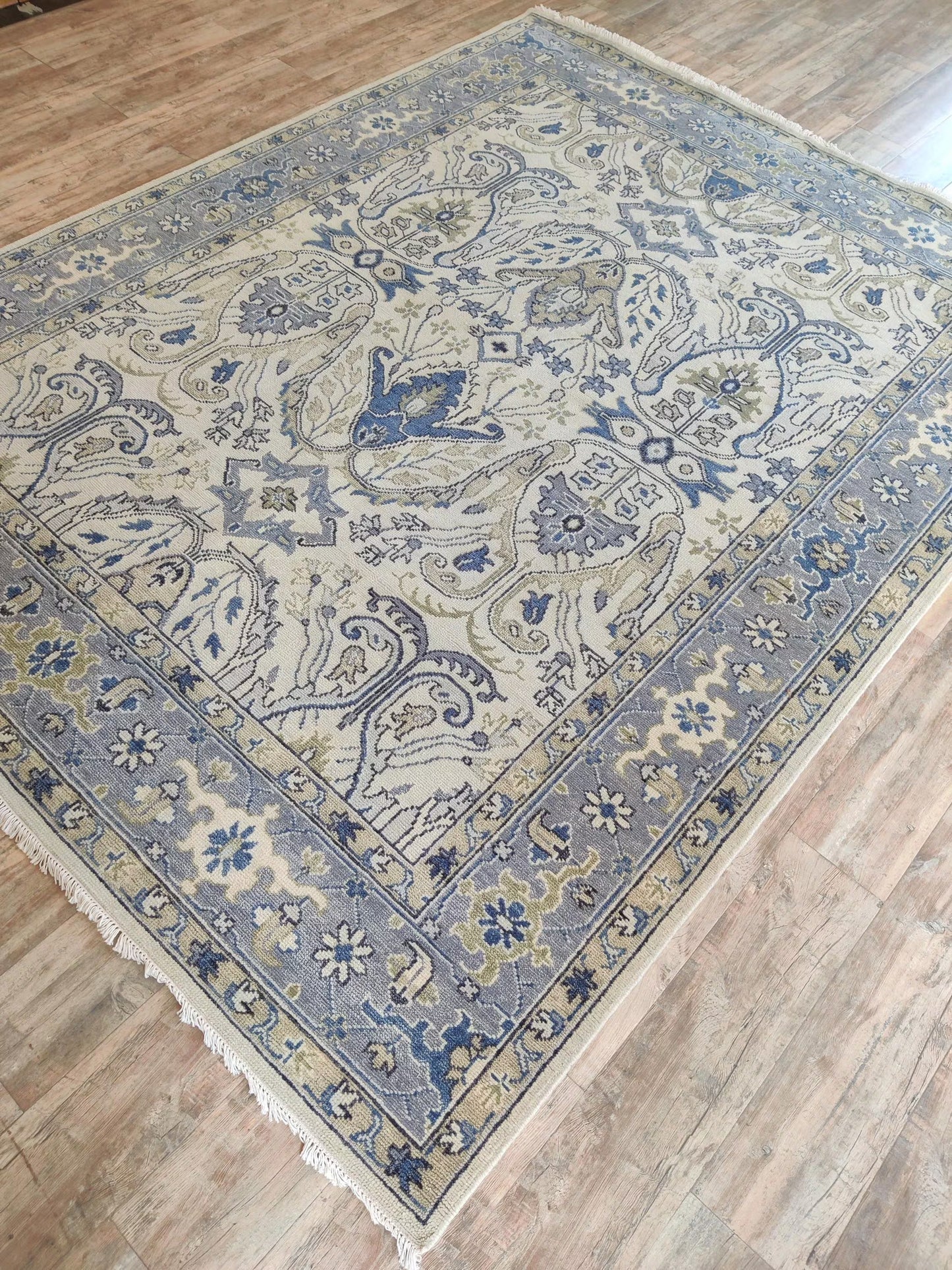 Periwinkle Mist Antique-Wash Floral Hand-Knotted Wool Rug